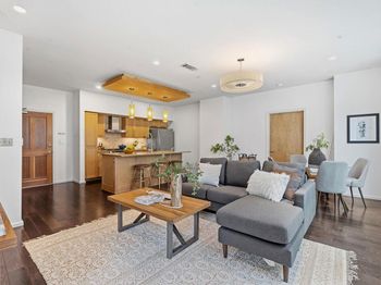 1600 Barton Springs RD