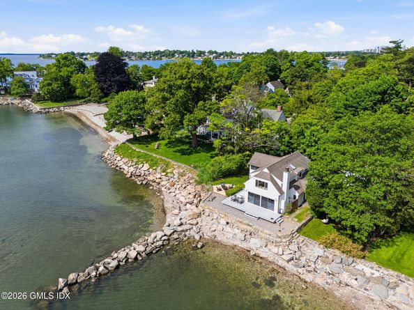 64 Wallacks Drive, Stamford CT 06902