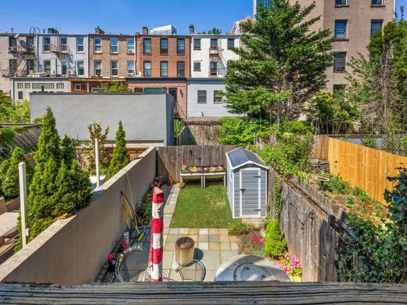 132 Sussex St, Jersey City NJ 07302