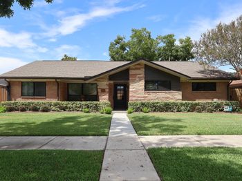 4006 Mischire Drive
