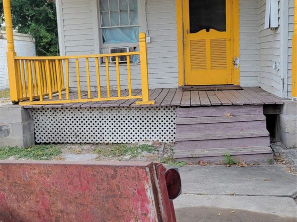 1816 Mckee Street, Houston TX 77009