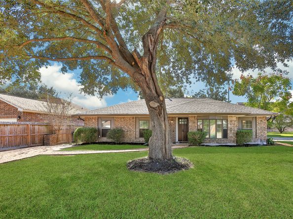 3022 Sparrow Street, Houston TX 77051