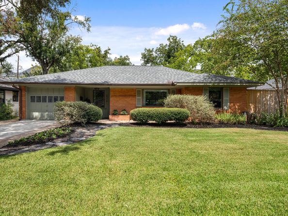 2314 Hialeah Drive, Houston TX 77018