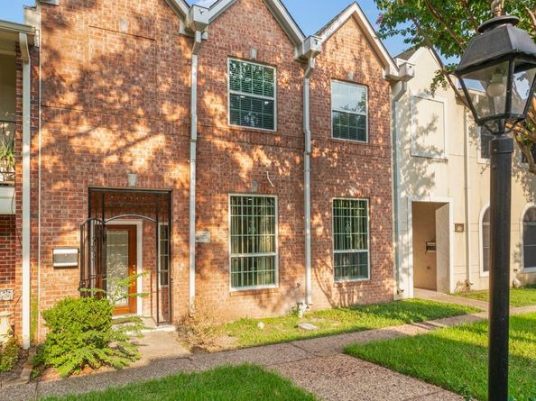 4023 Breakwood Drive, Houston TX 77025