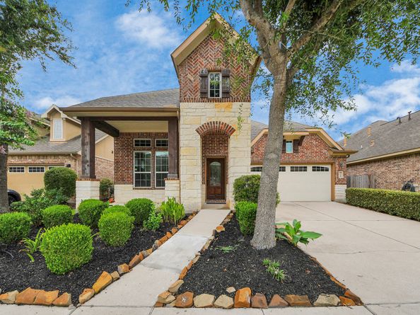 1118 Weldon Park Drive, Sugar Land TX 77479