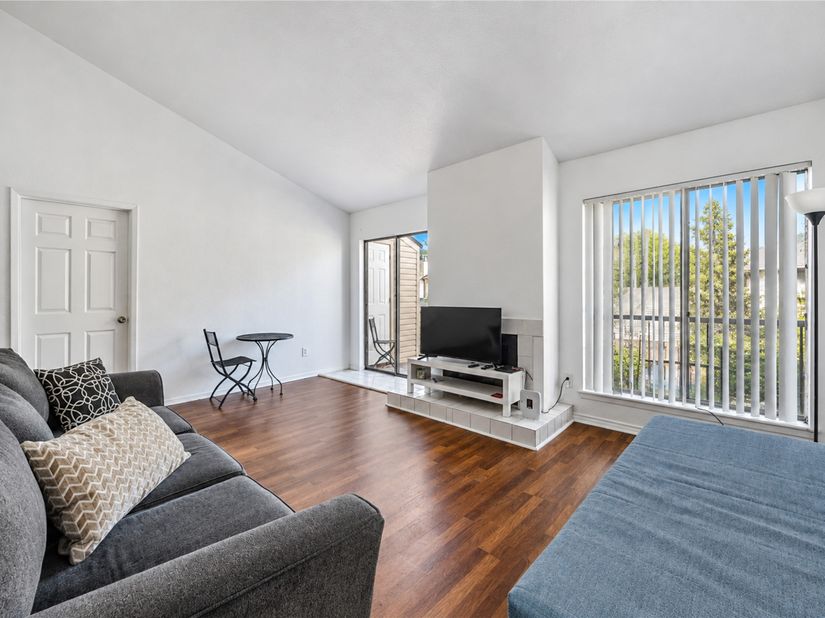 9707 Richmond Avenue 14, Houston TX 77042
