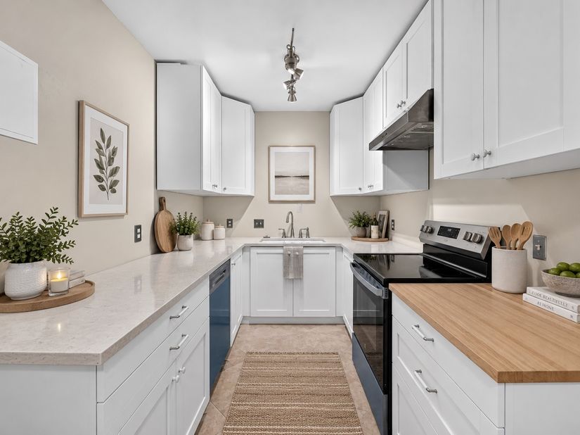 2601 Bellefontaine Street B110, Houston TX 77025