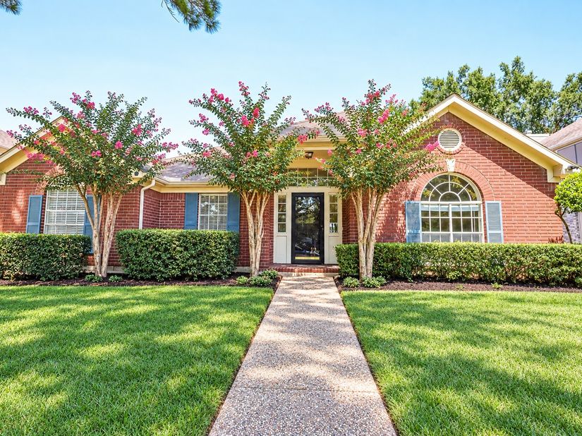 4230 Torrey Creek Lane, Houston TX 77014