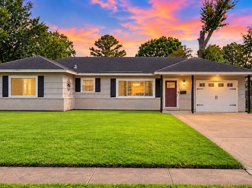 8521 Western Drive, Houston TX 77055