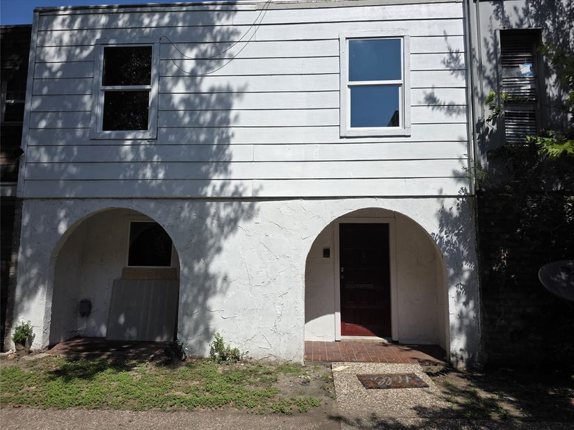 10267 S Gessner Road, Houston TX 77071