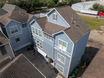 3009 Bell Street