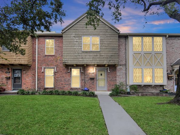 10382 Hammerly Boulevard, Houston TX 77043