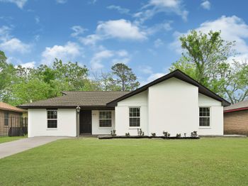 10122 Rockaway Drive