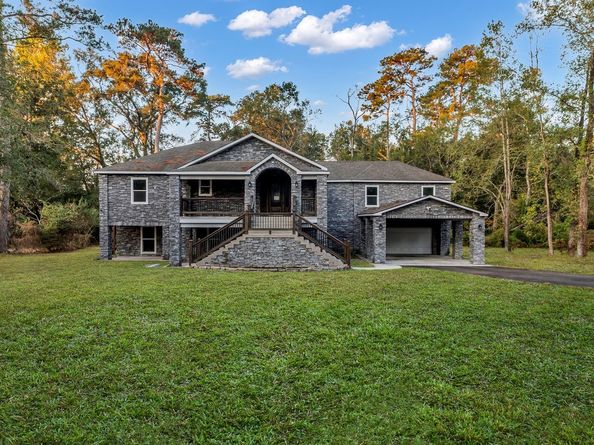 83 White Oak Drive N, Woodbranch TX 77357