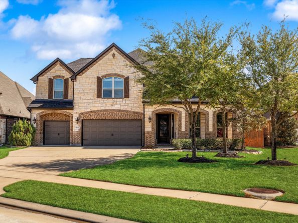 18702 Hardy Trace Drive, Tomball TX 77377