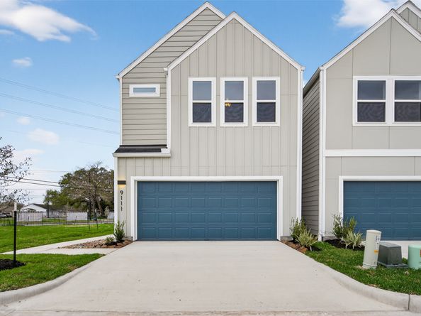 9102 Highland Northern Way, Houston TX 77088