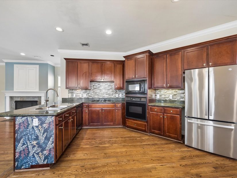 2207 Austin Street, Houston TX 77002