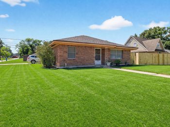 5658 Berry Creek Drive