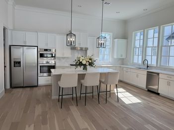 3317 Green Lilly Lane