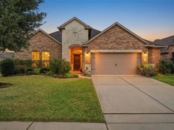 18115 Oliveria Way, Houston TX 77044