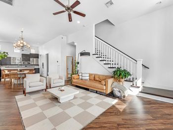 3421 Gillespie Street