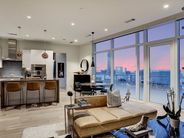 4521 San Felipe Street 1804, Houston TX 77027