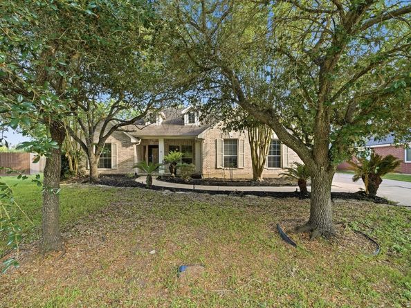 11 Crest, Houston TX 77082