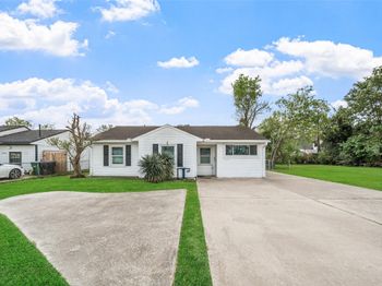 7303 Long Point Road