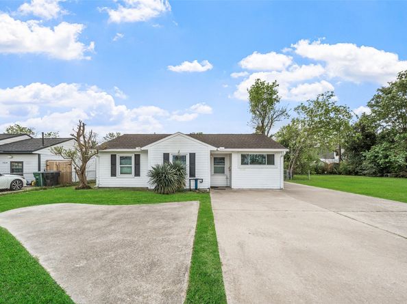 7303 Long Point Road, Houston TX 77055
