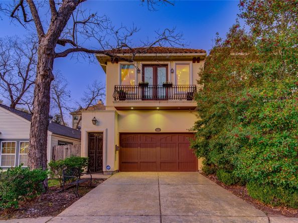 6520 Rodrigo Street, Houston TX 77007