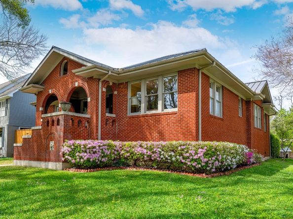 1902 Bolsover Street, Houston TX 77005