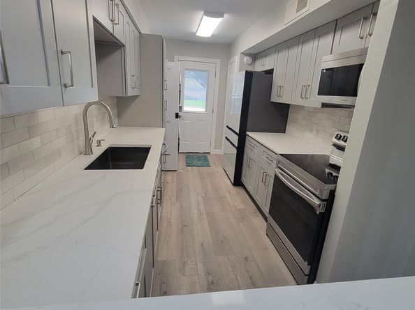 5210 Arboles Drive B1, Houston TX 77035