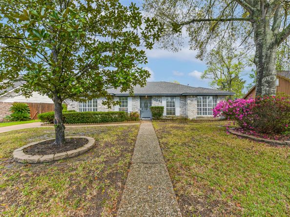 12330 San Lucia River Drive, Houston TX 77050