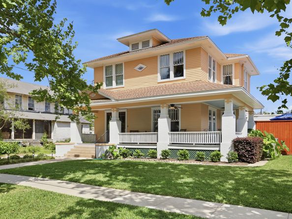 3222 Morrison Street, Houston TX 77009