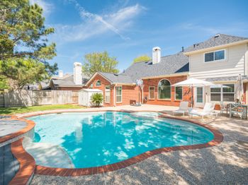 1107 Compass Cove Circle