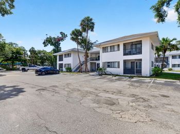 2550 SW 18th Terrace