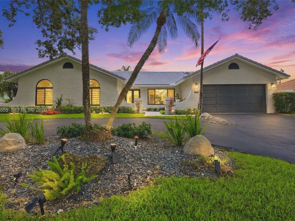 10945 SW 1st Court, Coral Springs FL 33071