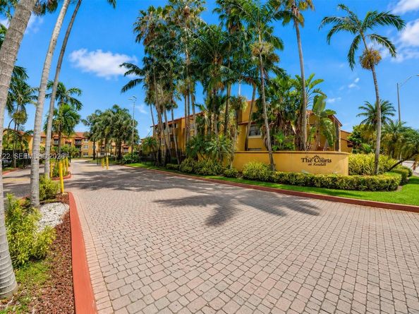 15630 SW 80th Street I210, Miami FL 33193