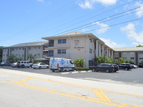 745 SE 19th Avenue 114, Deerfield Beach FL 33441