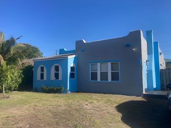 120 NW 4th Avenue