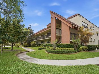 1774 Hammock Boulevard