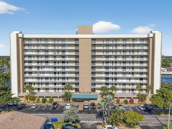 2611 W Riverside Dr 304, Pompano Beach FL 33062