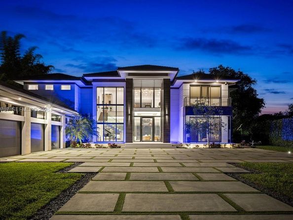 6850 SW 73rd Court, Miami FL 33143