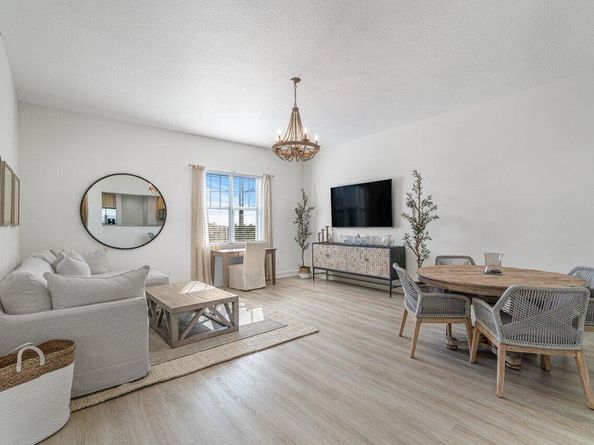 200 NE 2nd Avenue 401, Delray Beach FL 33444