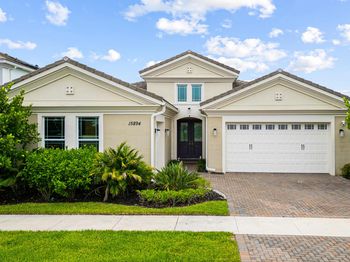 15894 Meadowlark Court