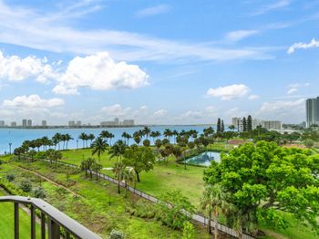 801 Lake Shore Drive