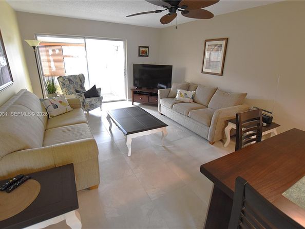 2688 Dudley Drive East H, West Palm Beach FL 33415