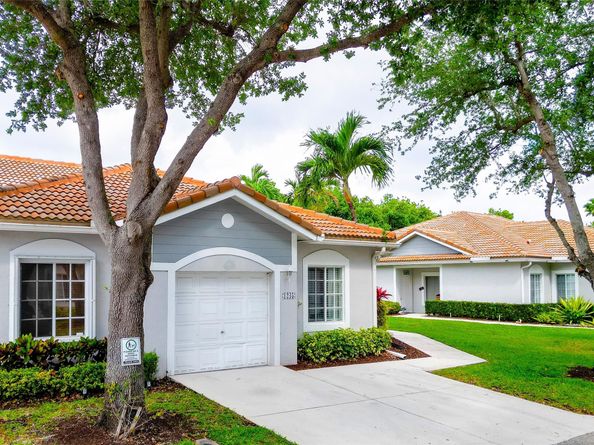 1245 SW 48th Ter, Deerfield Beach FL 33442