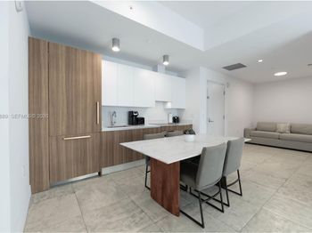 239 SW 9th Street