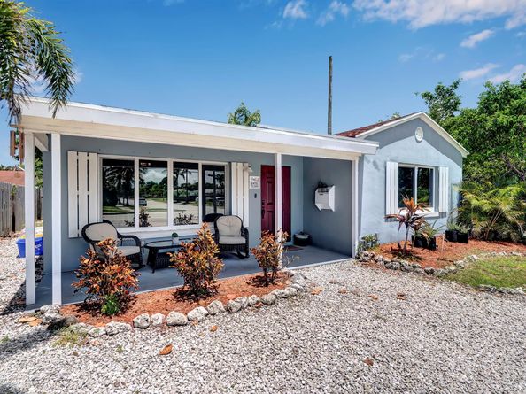 6410 S Olive Avenue, West Palm Beach FL 33405